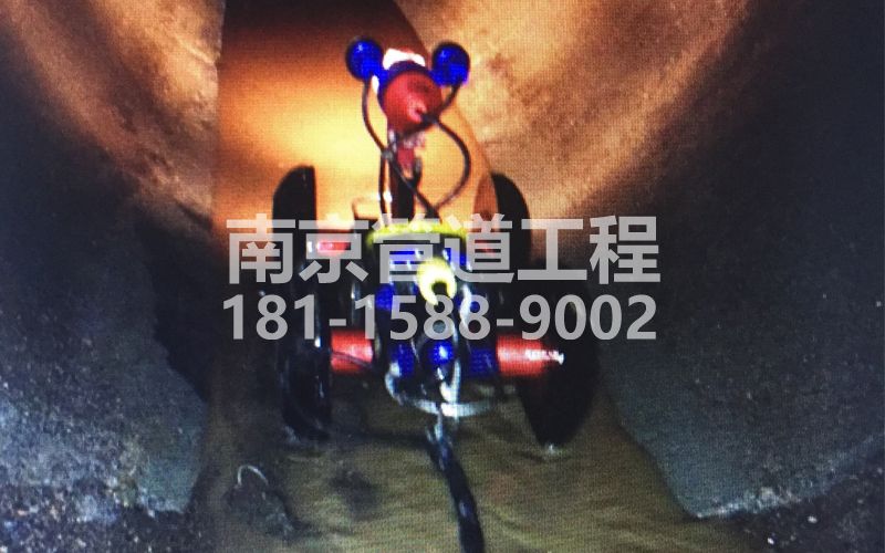 224龙袍管道机器人检测