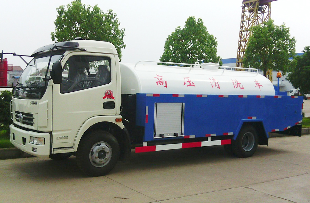 龙袍管道高压清洗车